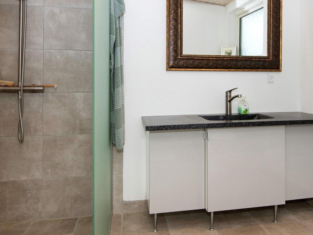 5 Star Holiday Home In Knebel Zimmer foto
